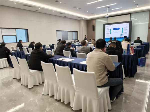 山东华智大数据闪耀山东跨交会，全链路解决方案引爆展会热潮！