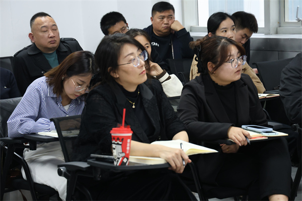 华智沙特龙城海外仓资源对接会，助力外贸企业深耕中东市场！